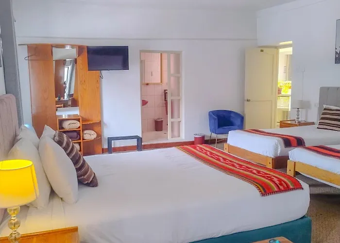 Market San Pedro Hotel 3*